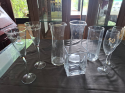 8 pieces of mixed glasses, vases, champagne glasses, carafes
