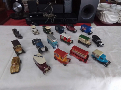 17 Old Vans and Buses Car Model LLEAO Days Gone   