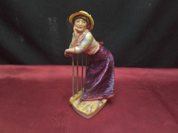 A 1980 ROYAL WORCESTER porcelain figurine 