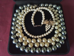 Beautiful vintage necklaces and  lovely  Brooches.