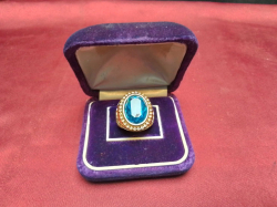 A gemstone gold plated ring 