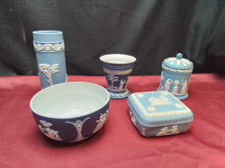 A Nice Colection 3 Wedgwood Light Blue and 2 Royal Blue.