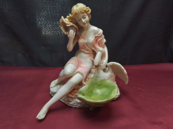 A Lovely Resin of beautiful lady with her swan. W.23 H.24 Cm.