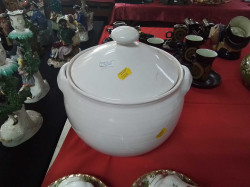 A Very Large White Pottery Soup Tureen. W.24 H.25 Cm. 