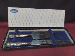 Sterling Silver Blade Cake in the original box. 