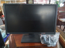 24 inch BenQ Home Computer Monitor with cables.