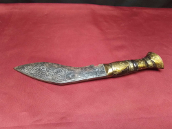 Vintage Nepalese handmade Engraved Kukri Knife with Brass & Horn Hilt. L.28 Cm. 