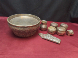 Exceptionally Beautiful Museum-Quality 98% Pure Copper Antique Thai Betel Set – 8 Pieces featuring Rare Turtle Container & Master-Carved Floral Relief