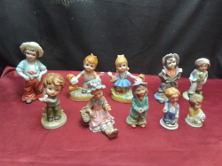 10 Lovely Pottery Figures. 