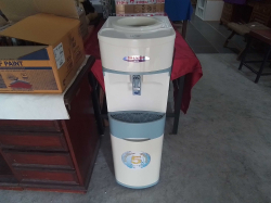 SHARP Cold Water Machine