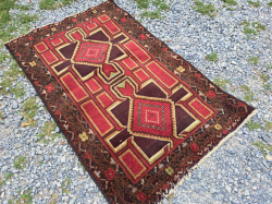 Persian Lovely Balauch Tribble Carpet. 86x140Cm.