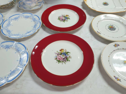 A pair of beautiful hand painted English Aynsley porcelain cabinet show plates