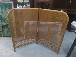 2 short panels rattan partition. W.120 H.97 Cm.