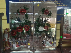 A Nice Pair of Cut Glass and Floral Decorated Gypsy Mirror.28x58 Cm.