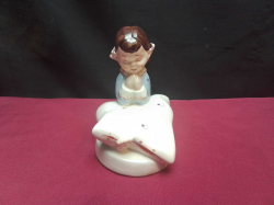 Royal Dux Lovely Girl Figure. H.11 Cm.