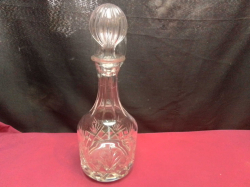 A Lovely Cut Glass Decanter. W.11 H.31 Cm.