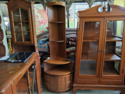 A Round Base Mid Century Corner Cabinet. D.43 W.64 H.195 Cm. 