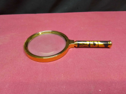 High Quality Magnifier 90 mm.