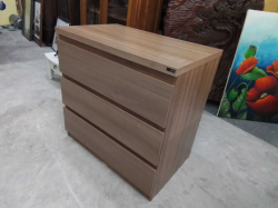A Nice 3 Drawer Wooden Chest. W.80 D.50 H.80 Cm.