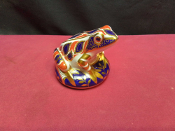 Crown Royal Derby Frog Figure. W.10 H.8 Cm.