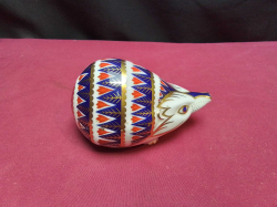 A Lovely Crown Derby Hedgehog Figure with Stopper. W.8 L.11 H.5 Cm.