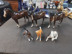 5 Beswick Horses and 1 Royal Doulton  White Horse.