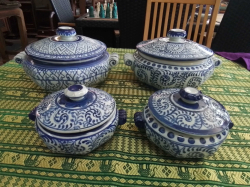 2 Small and 2 Large Chinese Hand Painted  Lidded Tureens. H.9,15 Cm.