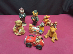 6 Unusual Cherusked Teddy Figures and 1 Dog.