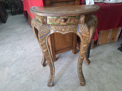 A Nice Inlaid half hall table with  
Semi Precious Stone.H.75 W.63 D.35