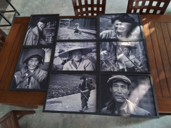 8x Small Paintings of Chinese Character Life. 28x40 Cm.