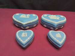 4 Heart Shaped Wedgwood Powder Blue Trinket Boxes 2 Large 2 small. 
Large W.13 H.6 Cm.