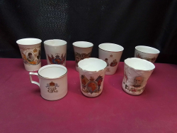 8 Old Commemorative Beakwers and Cups (including world War 1)