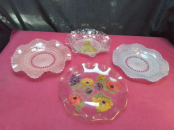 4 Various Glass Plate. W.24 Cm.