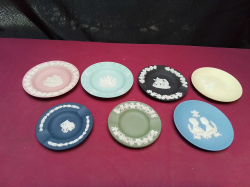 7 Pieces Small Wedgwood Plates.