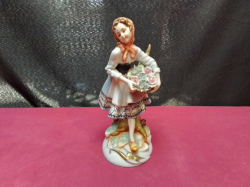 A Lovely Girl Figure. W.9 H.20 Cm.