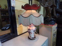 A Masons Chartreuse Pattern Table Lamp with Nice Shade.H.60 W.32 Cm.