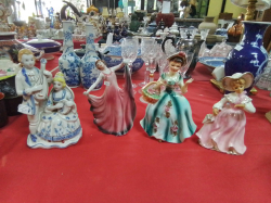 4 Lovely Porcelain Figure (Good Condition)