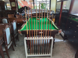Pool Table 6 Foot (W.138 L.250 H.85 Cm. ) include accessories 9 cue sticks 2  support cue sticks