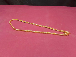 Gold Plated 4 Pillar 22-inch Gents Dragon Headed Necklace. 