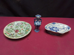 1 Small Porcelain Blue and White Vase H.10 Cm.and 2 Chinese  Plates.