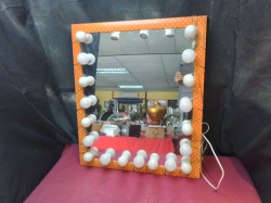 Dressing Mirror with light decoration. 66X56 Cm.