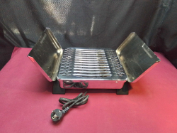 An Electric Plate Warmer.(new)