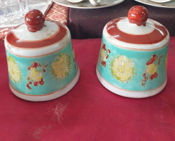A unusual pair of Chinese small sauce lid cover in good condition. W.9 H.10 Cm.