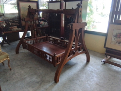 Swing Teak wood India 19th Century. 
H.160 L.216 D.135 Cm