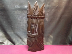 A Wooden Handcrafted Wall Hanging of King Face. W.15 H.41 Cm.