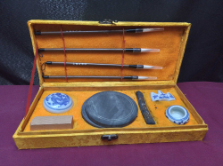 Vintage Chinese Calligraphy Set, still as new, in Original Case, Complete Set. 