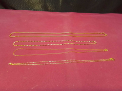 4x Ladies Gold Plated Necklaces Mixed Styles. 