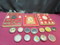 A Job lot of Thai amulets 