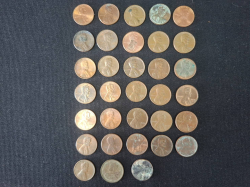 1909-2000 US Lincoln cents almost 33 coins.