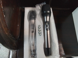 Ap Pair of Radio mics